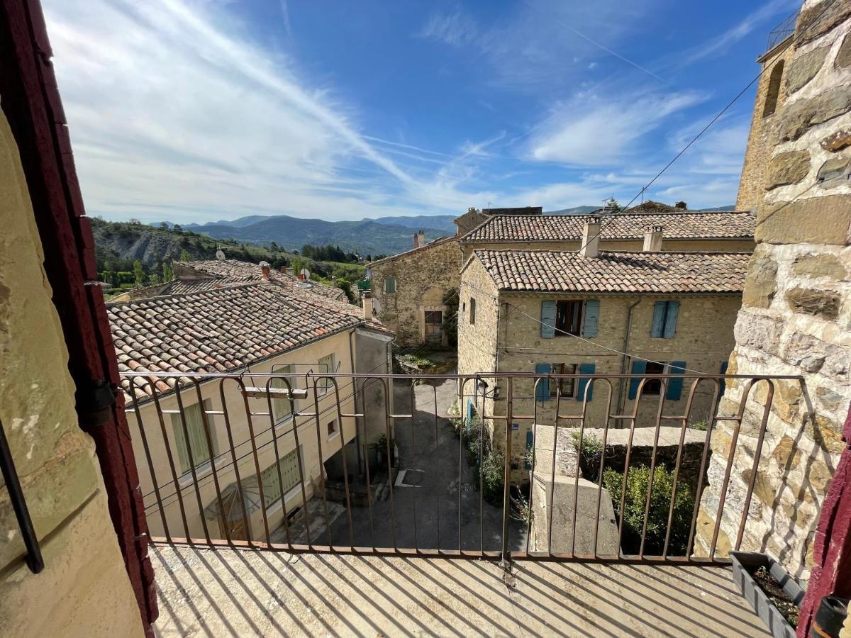 Chateau De Rosans Bagian luar foto