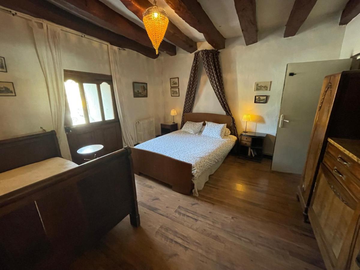 Chateau De Rosans Bagian luar foto